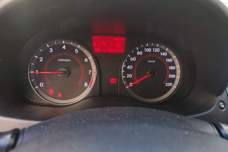Used Hyundai Verna Ray 2014 1.4L Automatic GLX Instrument Cluster