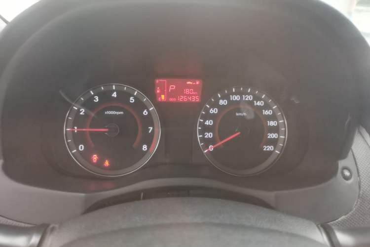 Used Hyundai Verna Ray 2014 1.4L Automatic GLX Instrument Cluster