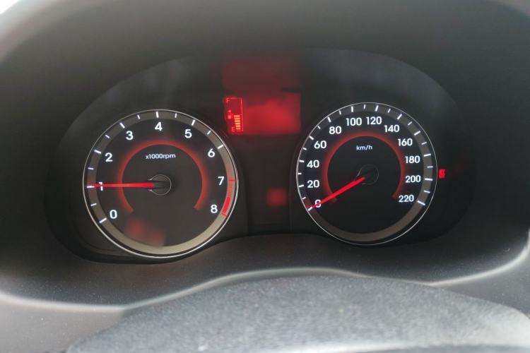 Used Hyundai Verna Ray 2014 1.6L Automatic TOP Instrument Cluster