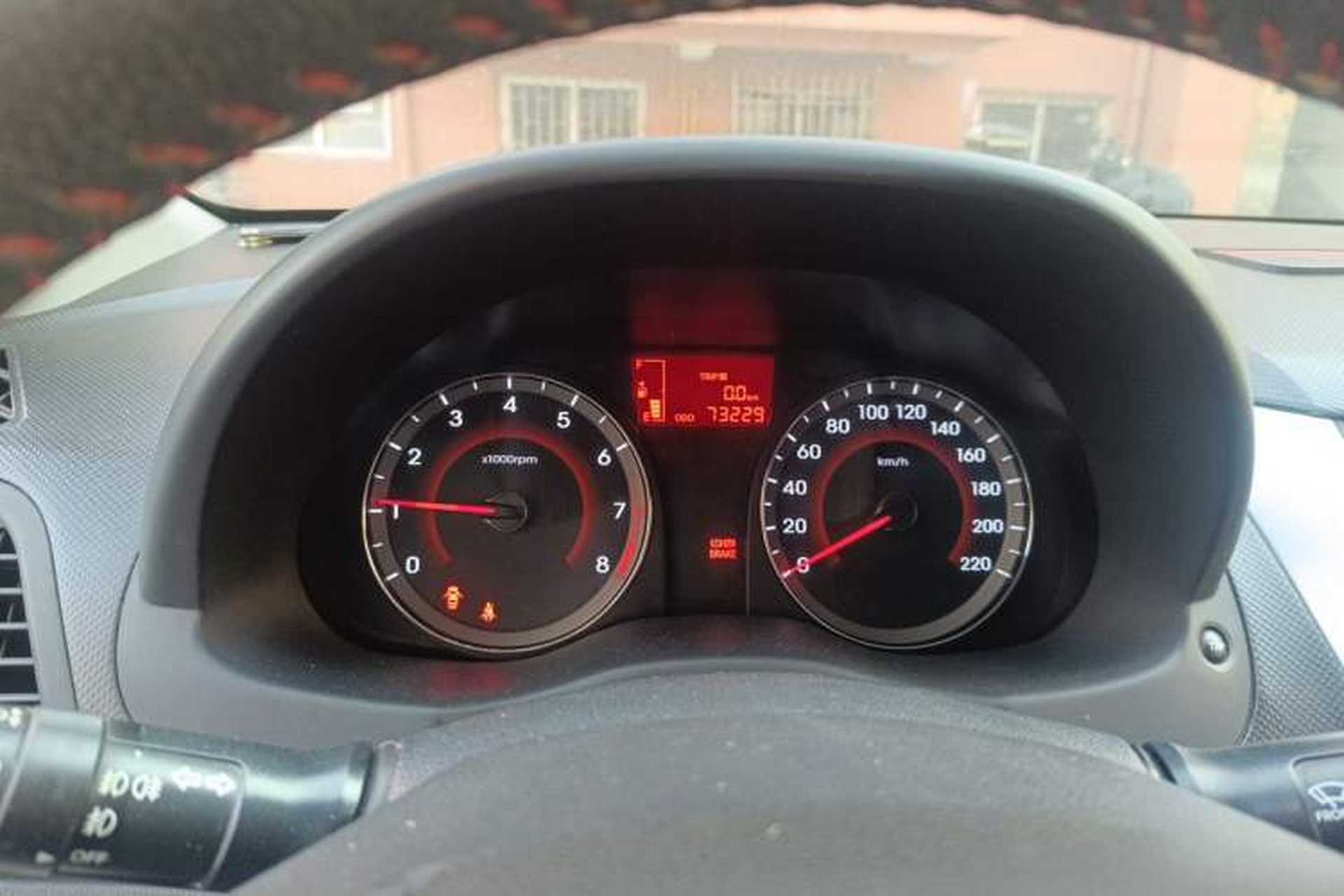 Used Hyundai Verna Ray 2014 1.4L Manual GLX Instrument Cluster