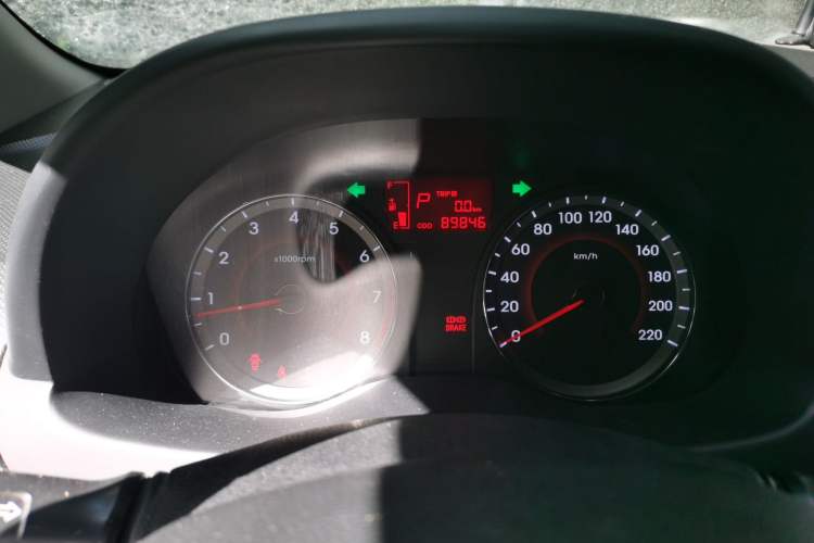 Used Hyundai Verna Ray 2014 1.4L Automatic GLX Instrument Cluster
