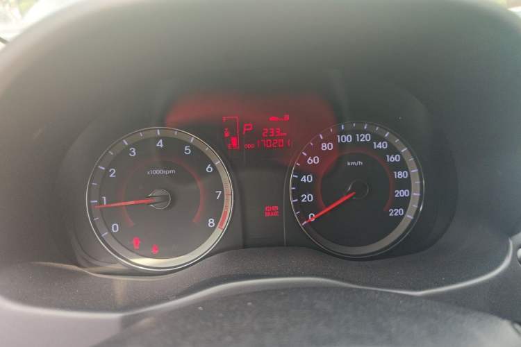 Used Hyundai Verna Ray 2014 1.4L Automatic TOP Instrument Cluster