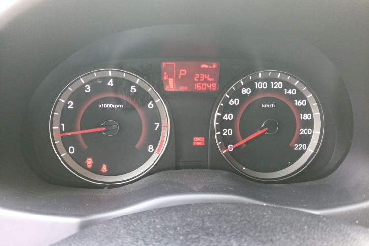 Used Hyundai Verna Ray 2014 1.4L Automatic GLX Instrument Cluster