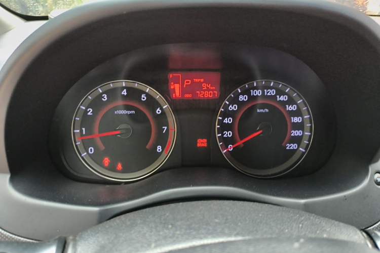 Used Hyundai Verna Ray 2014 1.4L Automatic GLX Instrument Cluster
