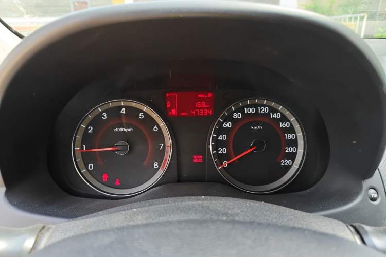 Used Hyundai Verna Ray 2014 1.4L Manual GLX Instrument Cluster