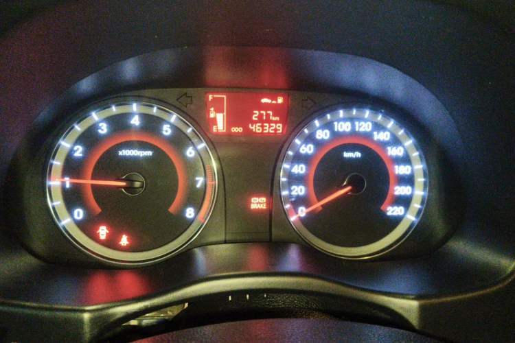 Used Hyundai Verna Ray 2014 1.4L Manual GLX Instrument Cluster