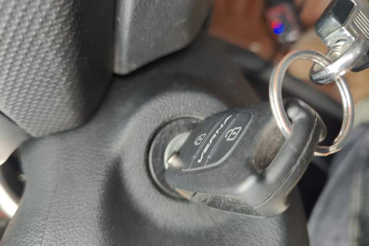 Used Hyundai Verna Ray 2014 1.4L Manual GLX Interior 1