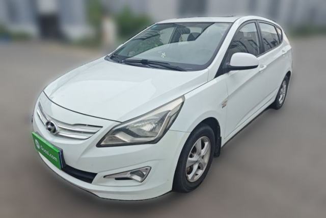Ojetý Hyundai Verna Ray 2014 1.4L Manual GLX