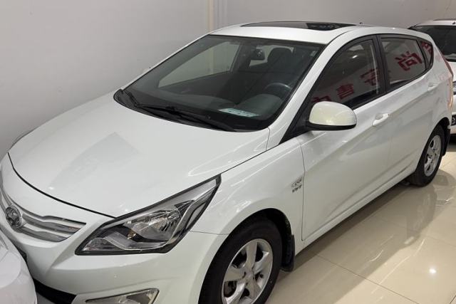 Used Hyundai Verna Ray 2014 1.4L Automatic GLX