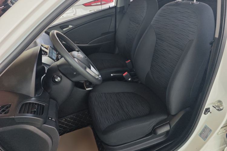 Used Hyundai Verna Ray 2014 1.4L Manual GLX Left Front Seat