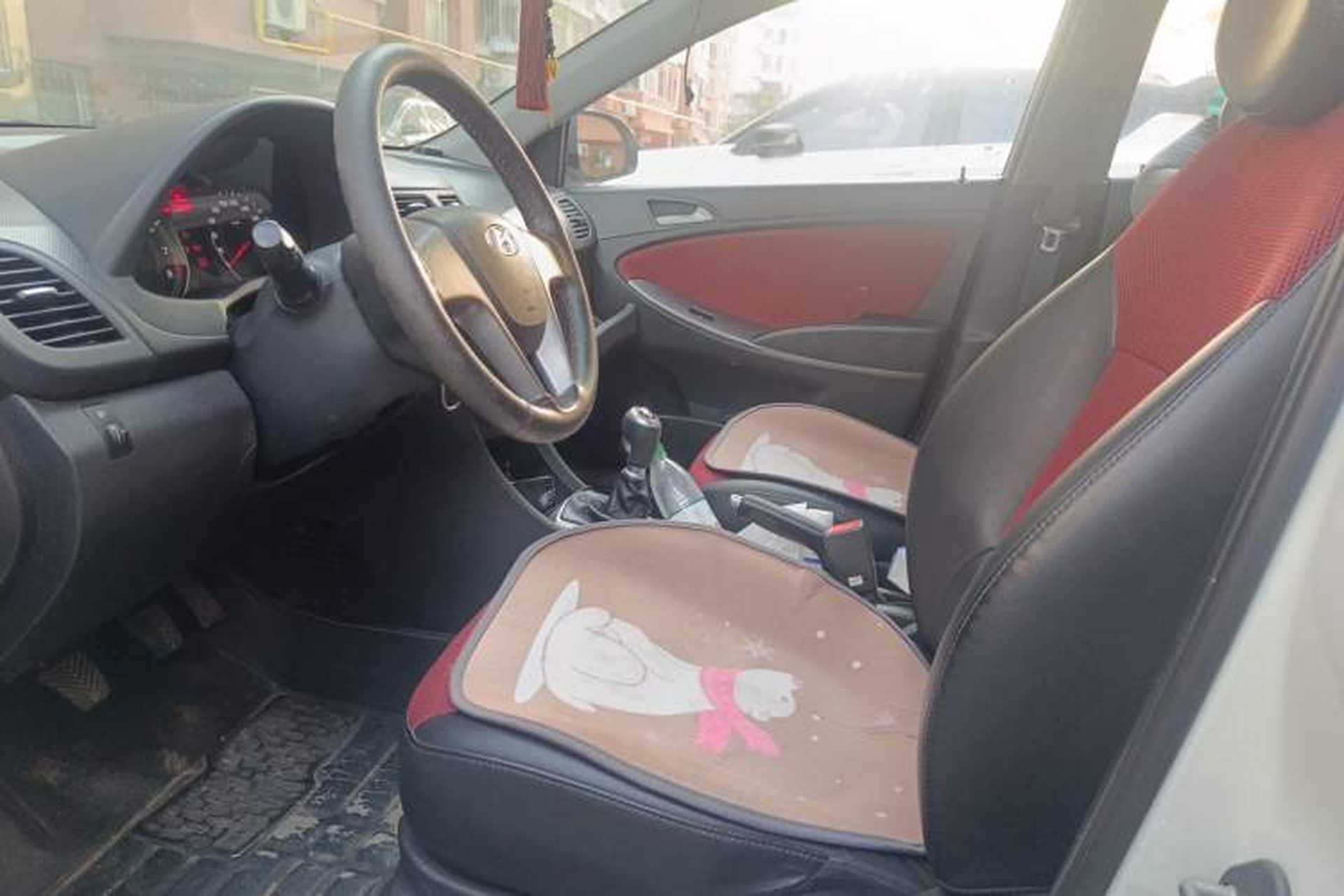 Used Hyundai Verna Ray 2014 1.4L Manual GLX Left Front Seat