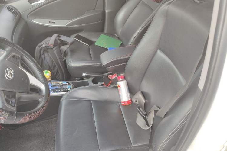 Used Hyundai Verna Ray 2014 1.6L Automatic TOP Left Front Seat