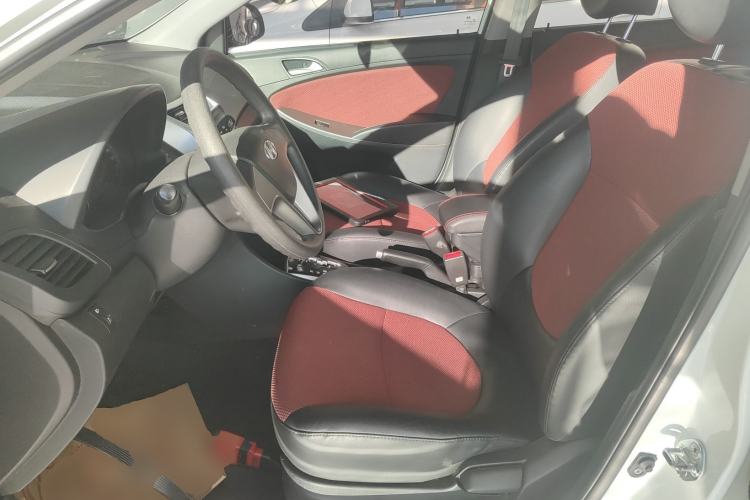 Used Hyundai Verna Ray 2014 1.4L Automatic GLX Left Front Seat