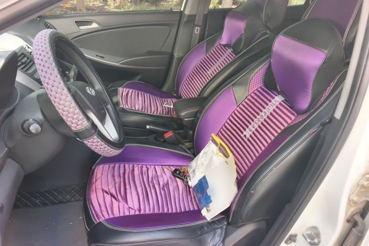 Used Hyundai Verna Ray 2014 1.4L Manual GLX Left Front Seat
