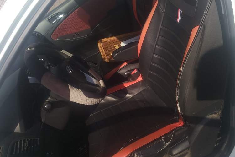 Used Hyundai Verna Ray 2014 1.6L Automatic TOP Left Front Seat