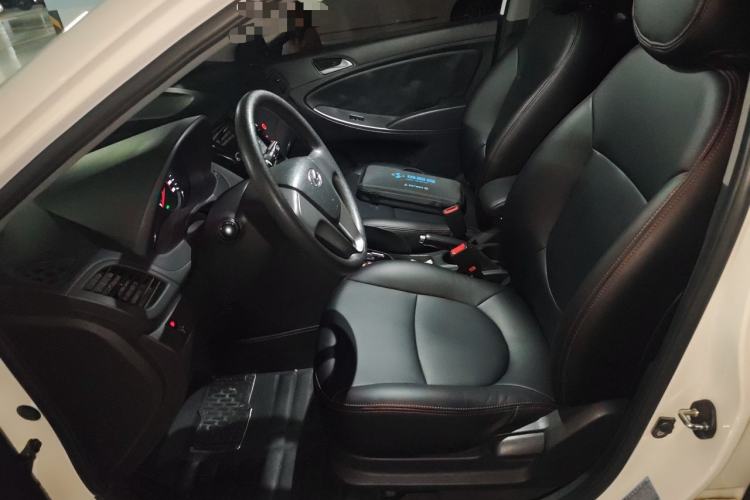 Used Hyundai Verna Ray 2014 1.4L Automatic GLX Left Front Seat
