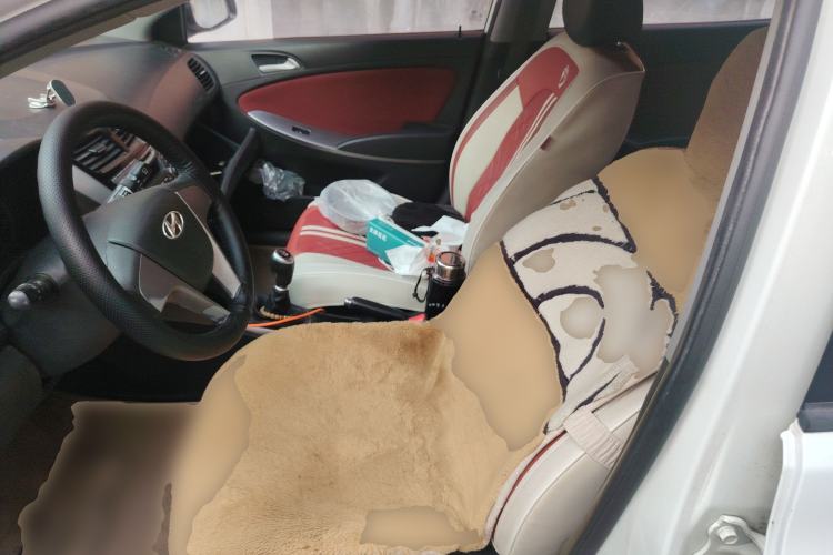 Used Hyundai Verna Ray 2014 1.4L Manual GLX Left Front Seat