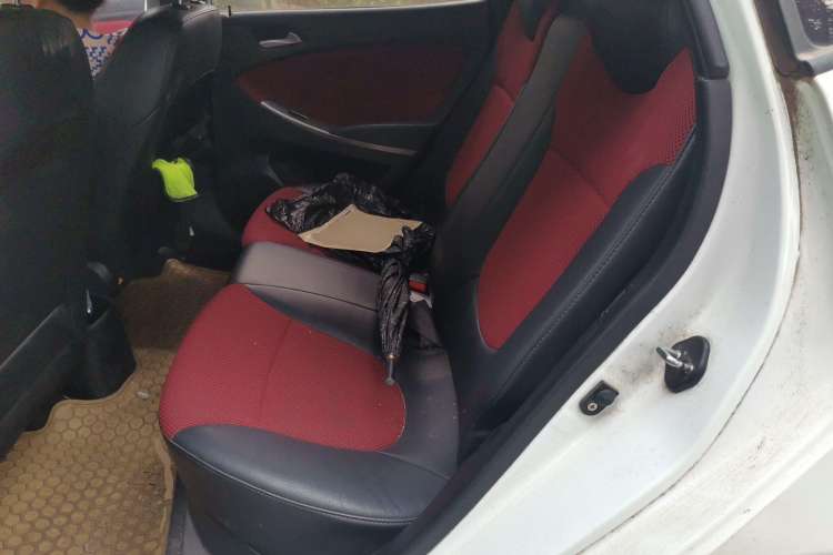 Used Hyundai Verna Ray 2014 1.4L Automatic GLX Left Rear Seat