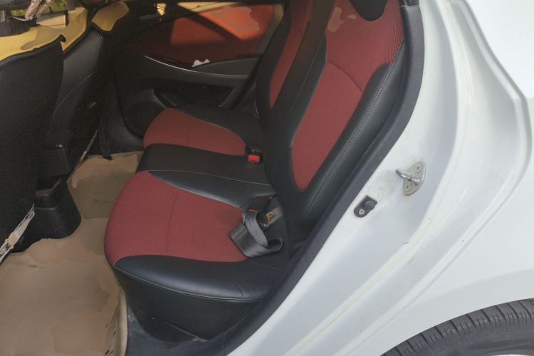 Used Hyundai Verna Ray 2014 1.4L Automatic GLX Left Rear Seat