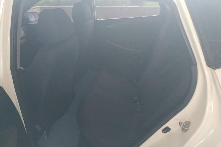 Used Hyundai Verna Ray 2014 1.4L Automatic GLX Left Rear Seat