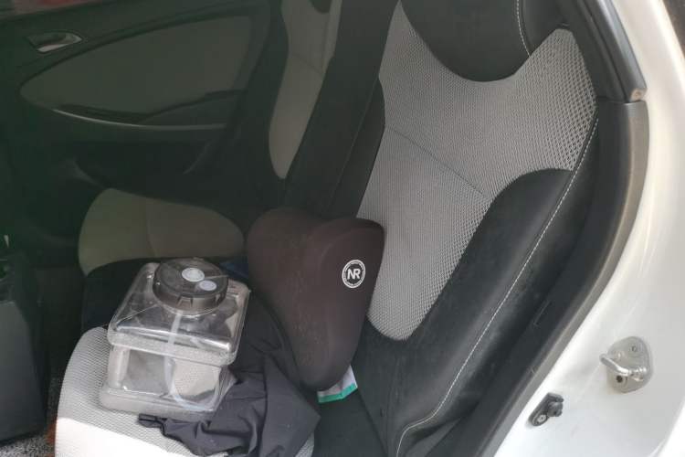 Used Hyundai Verna Ray 2014 1.4L Automatic GLX Left Rear Seat