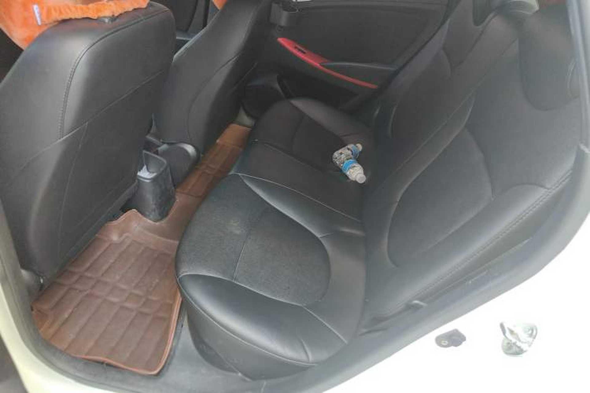 Used Hyundai Verna Ray 2014 1.6L Automatic TOP Left Rear Seat