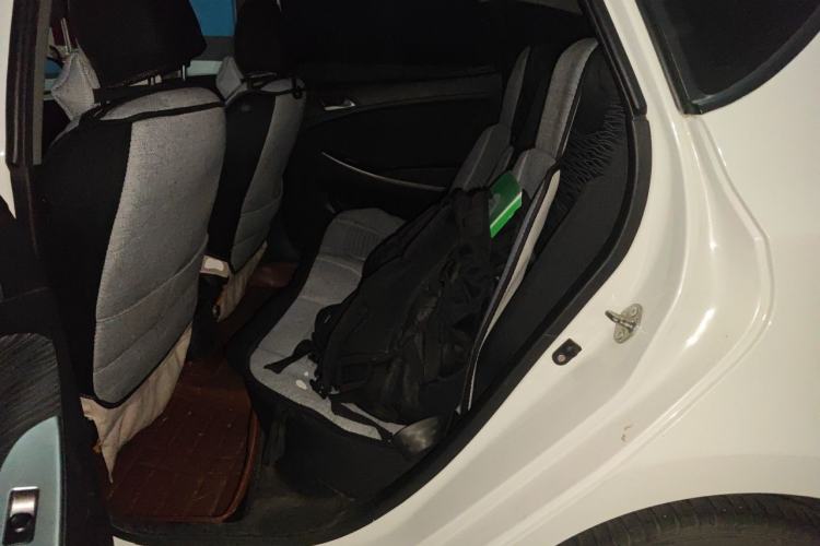 Used Hyundai Verna Ray 2014 1.4L Manual GLX Left Rear Seat