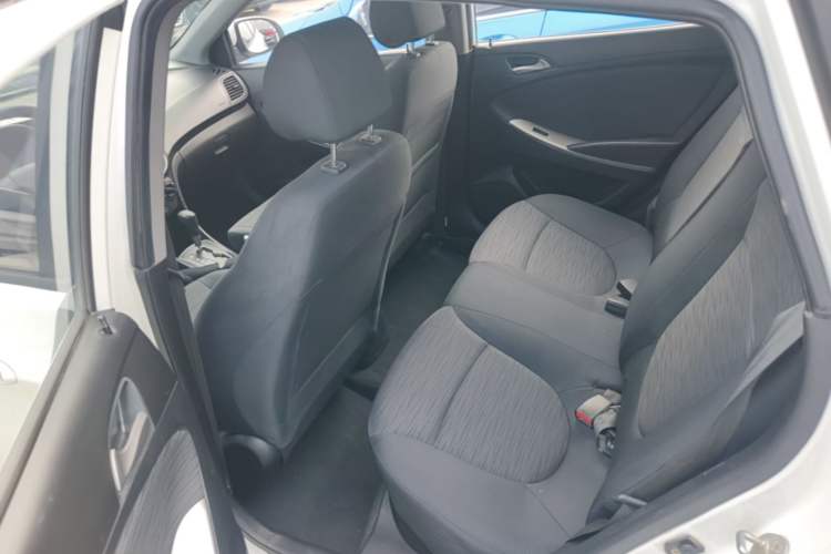 Used Hyundai Verna Ray 2014 1.4L Automatic GLX Left Rear Seat