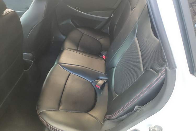 Used Hyundai Verna Ray 2014 1.4L Automatic GLX Left Rear Seat