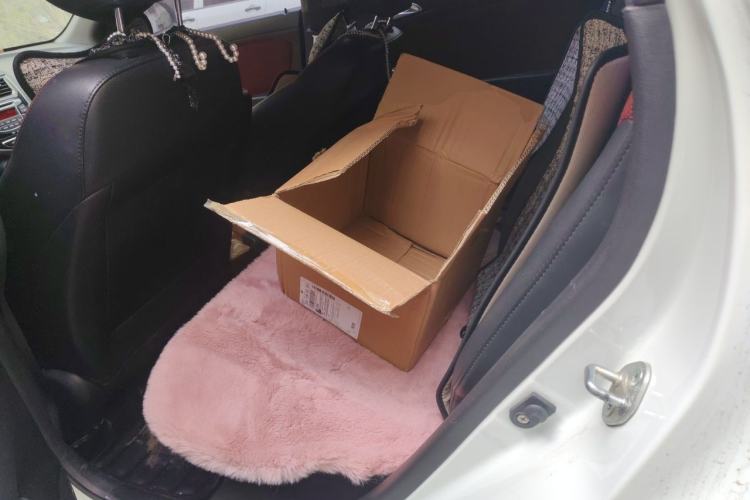 Used Hyundai Verna Ray 2014 1.6L Automatic TOP Left Rear Seat