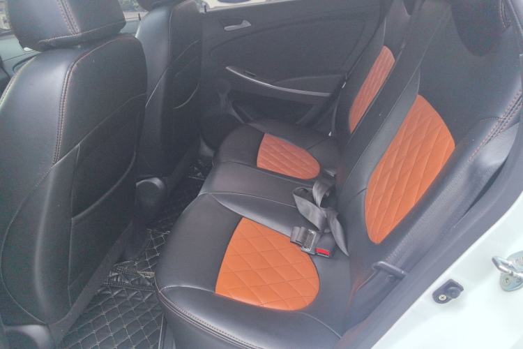 Used Hyundai Verna Ray 2014 1.4L Automatic GLX Left Rear Seat