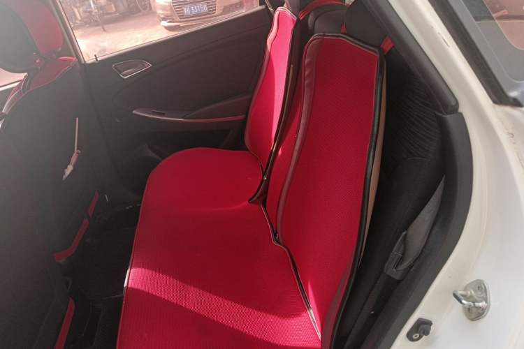 Used Hyundai Verna Ray 2014 1.4L Automatic GLX Left Rear Seat