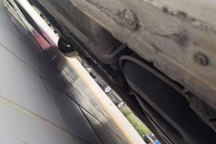 Used Hyundai Verna Ray 2014 1.4L Automatic GLX Left Side Sill