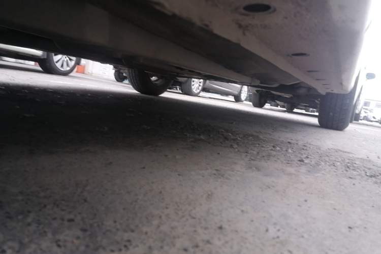 Used Hyundai Verna Ray 2014 1.4L Automatic GLX Left Side Sill