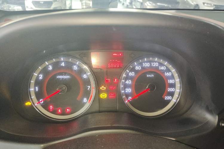 Used Hyundai Verna Ray 2014 1.4L Manual GLX Odometer Close Up