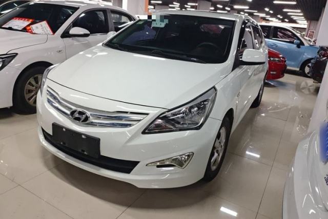 Used Hyundai Verna Ray 2014 1.4L Automatic GLX