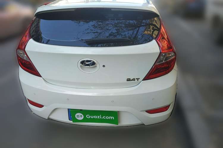 Used Hyundai Verna Ray 2014 1.4L Manual GLX Rear