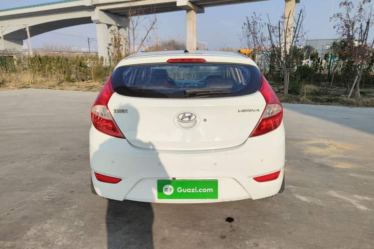 Used Hyundai Verna Ray 2014 1.4L Manual GLX Rear