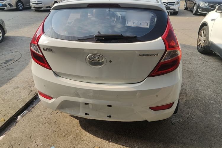 Used Hyundai Verna Ray 2014 1.4L Automatic GLX Rear