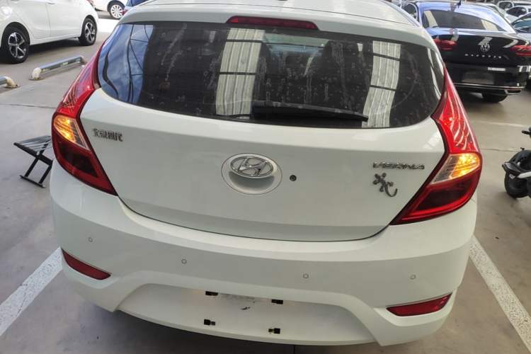 Used Hyundai Verna Ray 2014 1.4L Automatic GLX Rear