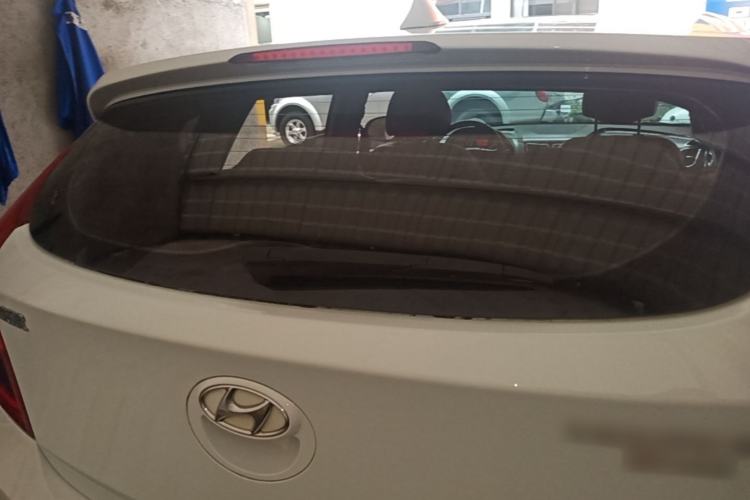 Used Hyundai Verna Ray 2014 1.6L Automatic TOP Rear