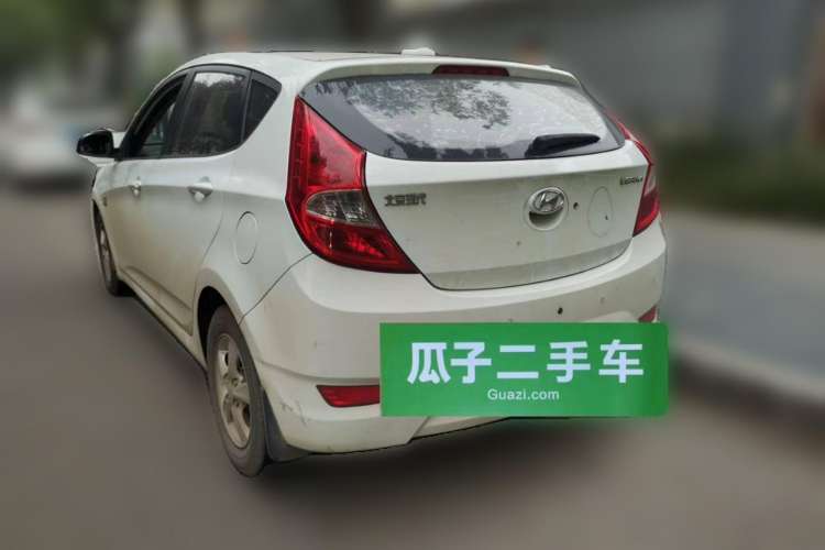 Used Hyundai Verna Ray 2014 1.4L Automatic GLX Rear Left 45 Deg