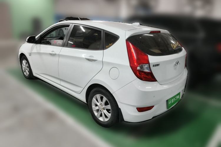 Used Hyundai Verna Ray 2014 1.4L Automatic GLX Rear Left 45 Deg