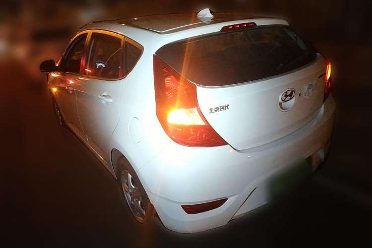 Used Hyundai Verna Ray 2014 1.4L Automatic GLX Rear Left 45 Deg