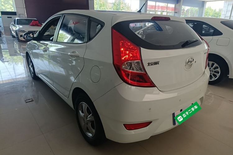 Used Hyundai Verna Ray 2014 1.4L Automatic GLX Rear Left 45 Deg