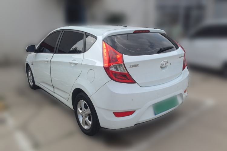 Used Hyundai Verna Ray 2014 1.4L Manual GLX Rear Left 45 Deg