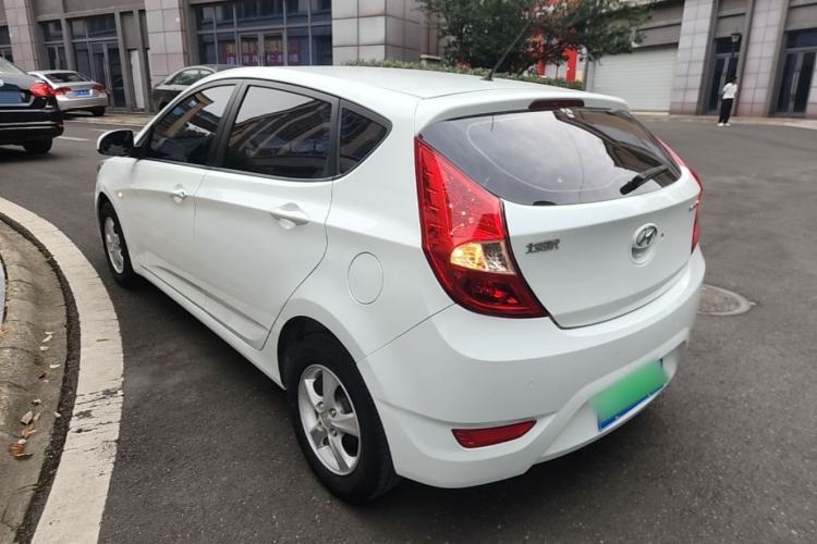 Used Hyundai Verna Ray 2014 1.4L Manual GLX Rear Left 45 Deg