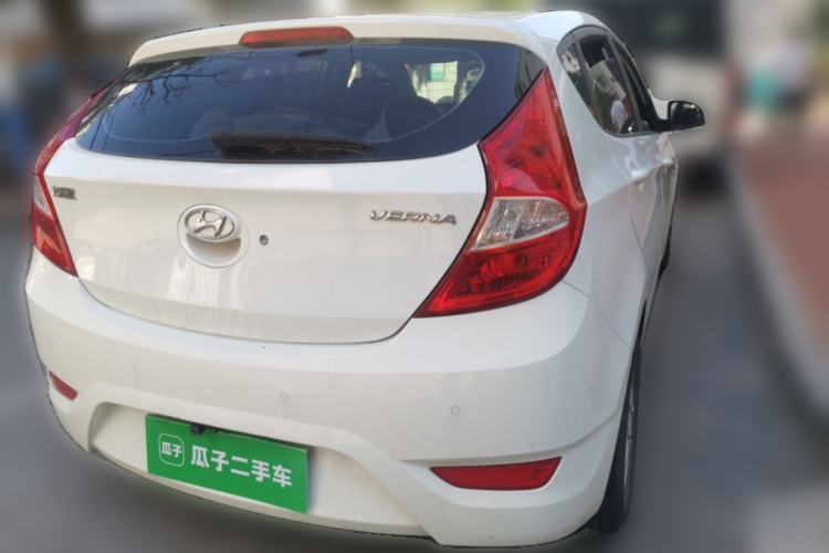 Used Hyundai Verna Ray 2014 1.4L Automatic GLX Rear Right 45 Deg