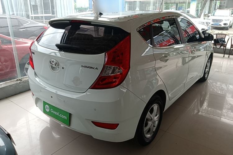 Used Hyundai Verna Ray 2014 1.4L Automatic GLX Rear Right 45 Deg