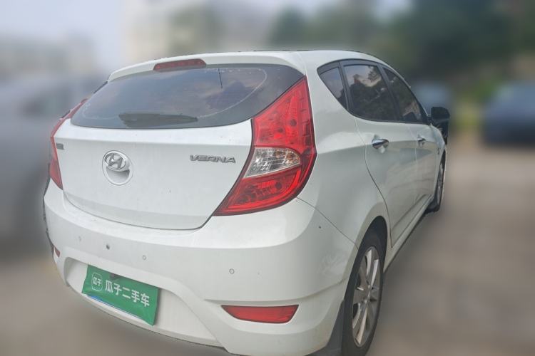 Used Hyundai Verna Ray 2014 1.4L Automatic TOP Rear Right 45 Deg